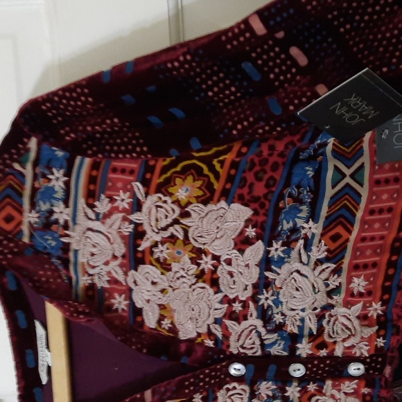 NWT JOHN MARK HIGH SOCIETY BLOUSE SZ S. - Picture 7 of 14